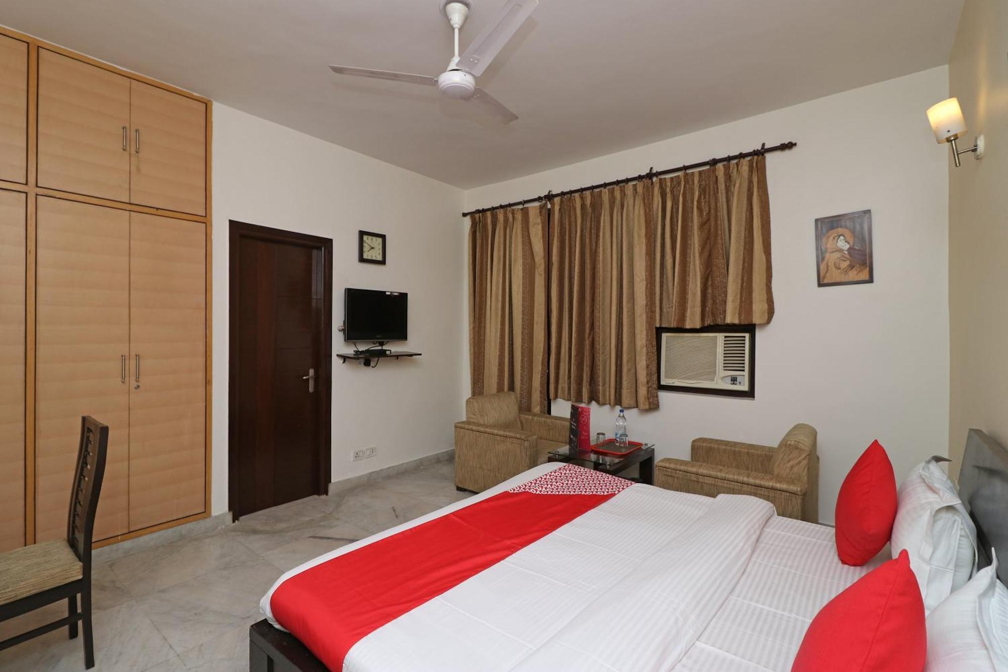 Flagship Aravali Residency Hotel Gurgaon Exterior photo